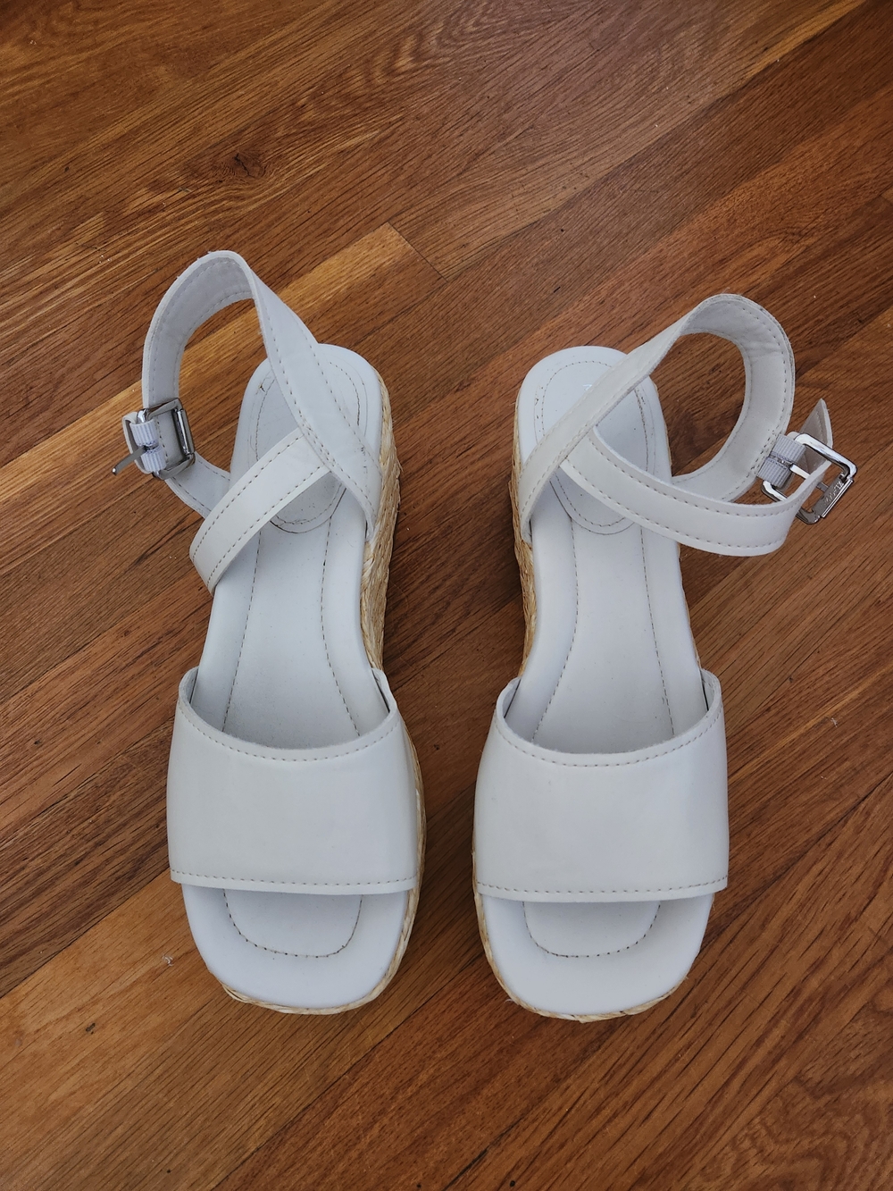 Marc Fisher White Espadrille Wedge Sandals with Ankle Straps Sz 10 NWOT